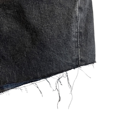 Urban Outfitters BDG ‘90s Denim Short - Picture 5 of 8